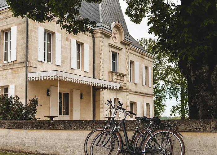 Château Grand Corbin - Bed&Breakfast